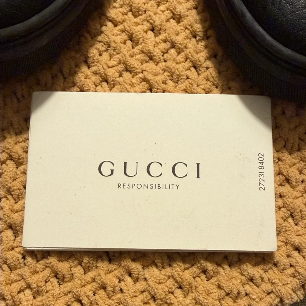 Gucci - Picture 2 of 5